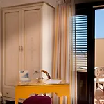 Il Mandorlo Bed & Breakfast 4*