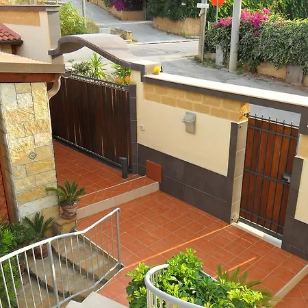 Il Mandorlo Bed & Breakfast
